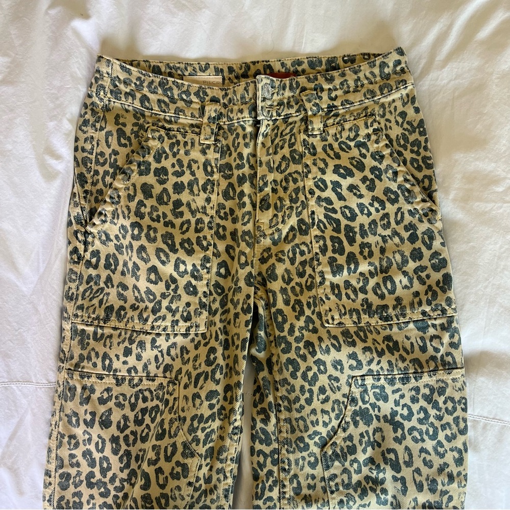 Anthropologie Pilcro Leopard Print Denim Cargo Jeans / Pants 25